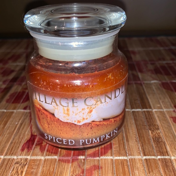 Village Candle Spiced Pumpkin unused 3.75 oz - Picture 1 of 3